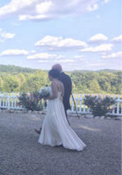 beautful vineyard setting - st louis pianist